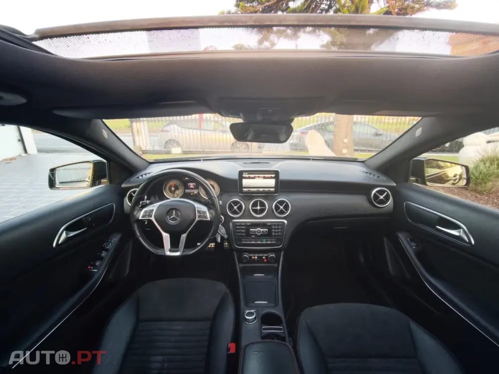 Mercedes-Benz A 220 d 7G-DCT AMG Line