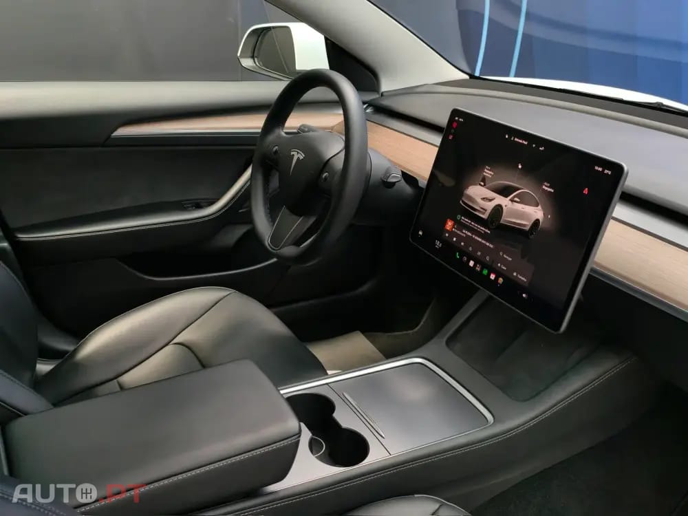 Tesla Model 3 Performance Tração Integral
