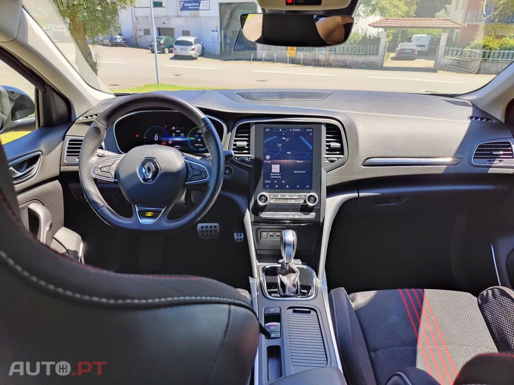 Renault Mégane Sport Tourer 1.6 E-Tech Plug-in Hybrid
