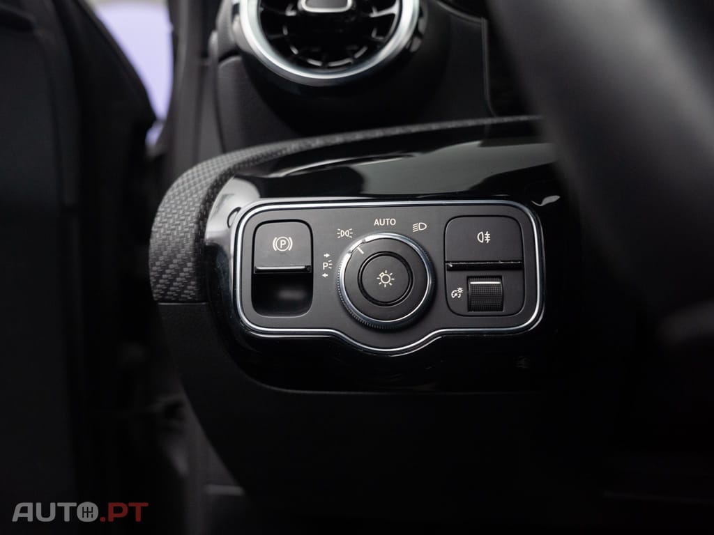 Mercedes-Benz A 250 e Style Plus