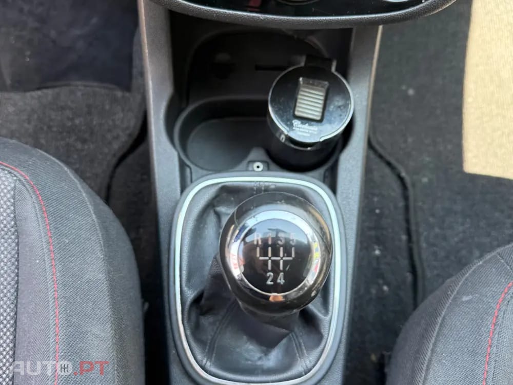 Opel Corsa 1.2 Black Edition