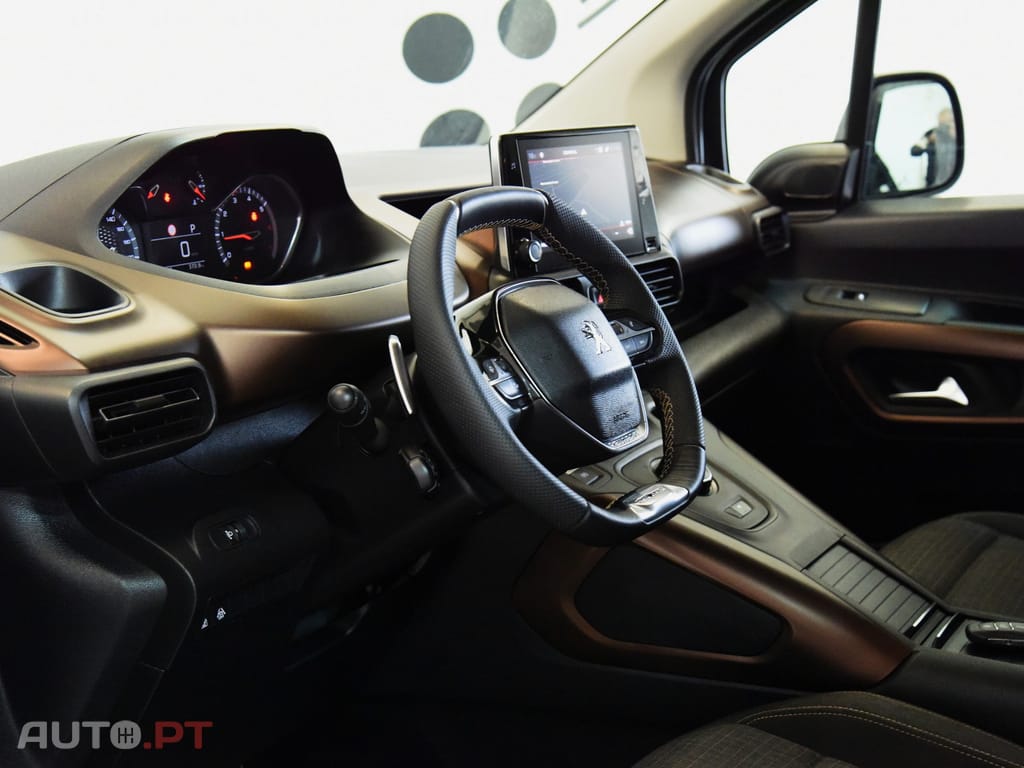 Peugeot Rifter 1.2 PureTech Longa GT Line 7L