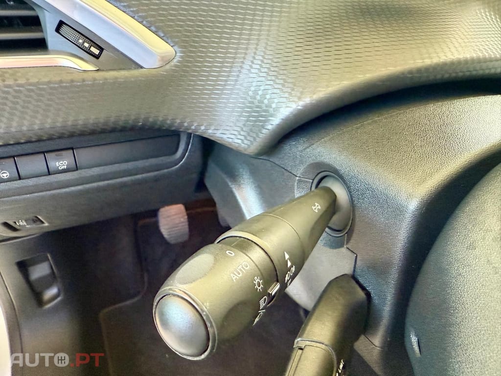 Peugeot 208 1.2 PureTech Tech Edition