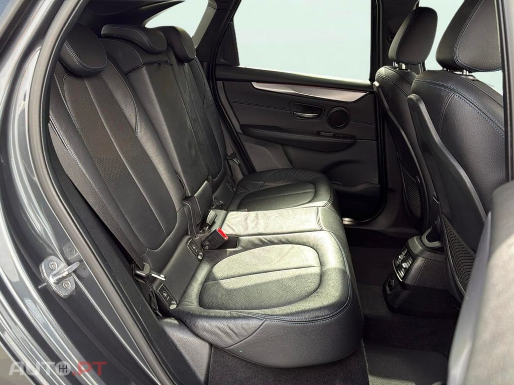 BMW 225 e xDrive Pack Desportivo M