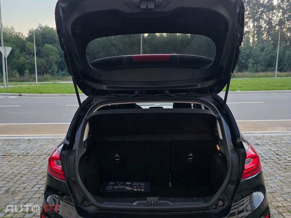 Ford Fiesta Titanium