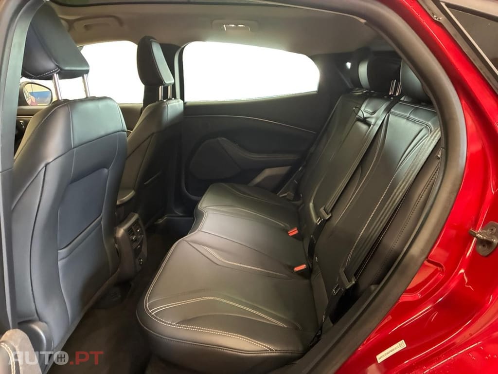 Ford Mustang Mach-E Standard Range