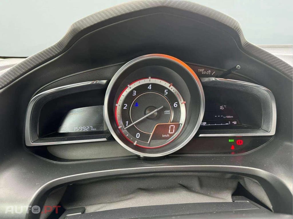 Mazda 3 1.5 Sky-D Excellence Navi