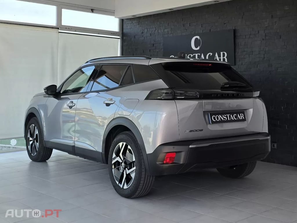 Peugeot E-2008 54 kWh Allure