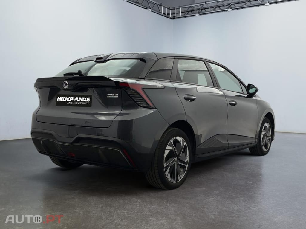 MG MG4 51 kWh Standard