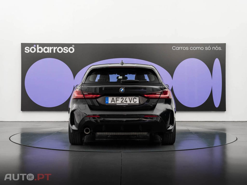 BMW 118 i Pack Desportivo M Auto