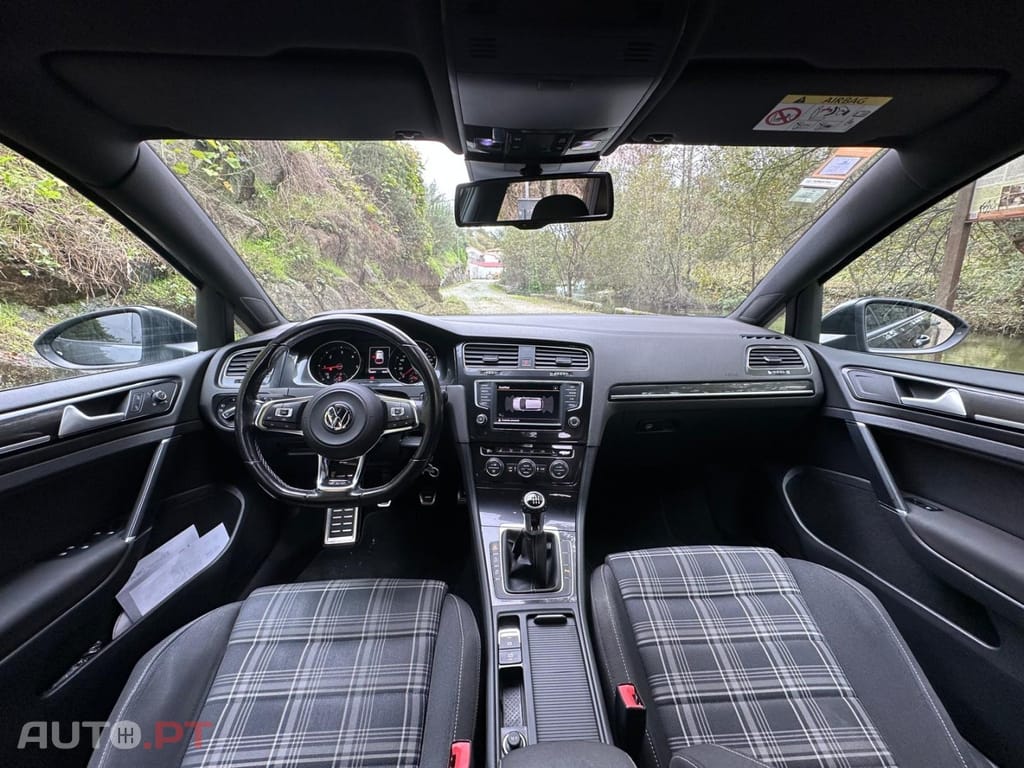 Volkswagen Golf GTD BlueMotion