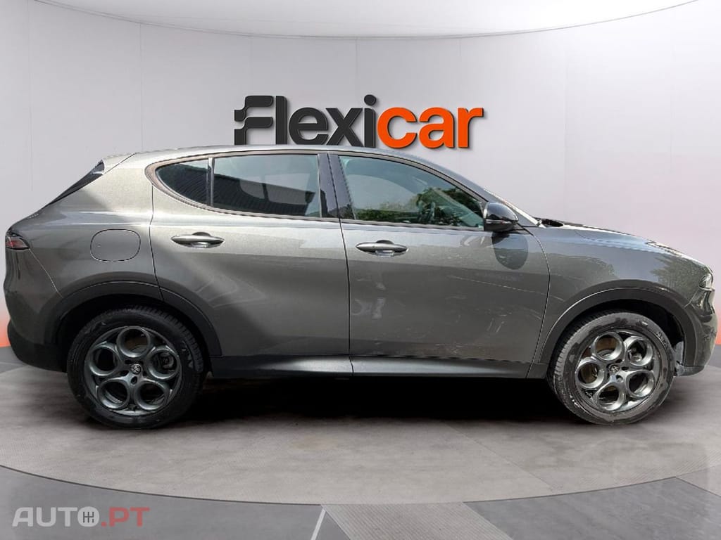 Alfa Romeo Tonale 1.3 Plug-In Hybrid Sprint e-AWD