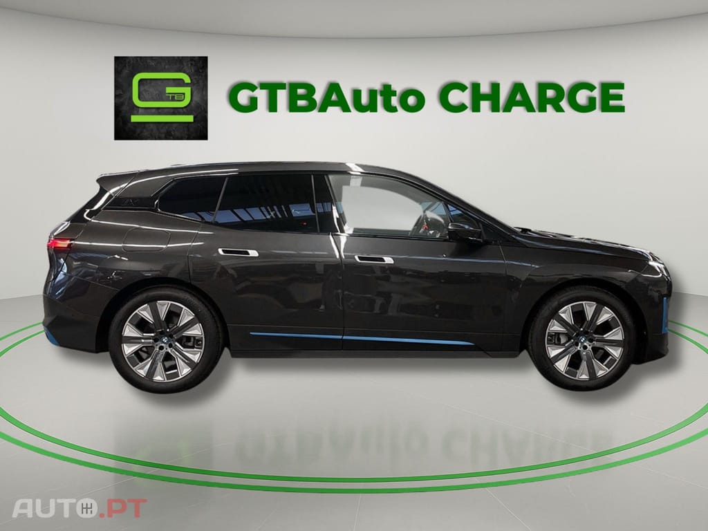BMW iX xDrive50   I.V.A DEDUTÍVEL 