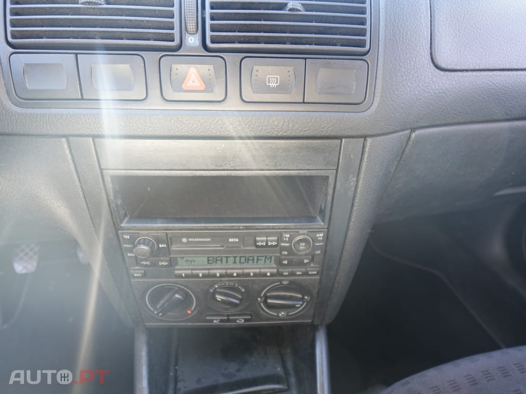 Volkswagen Golf 1.4i Confortline