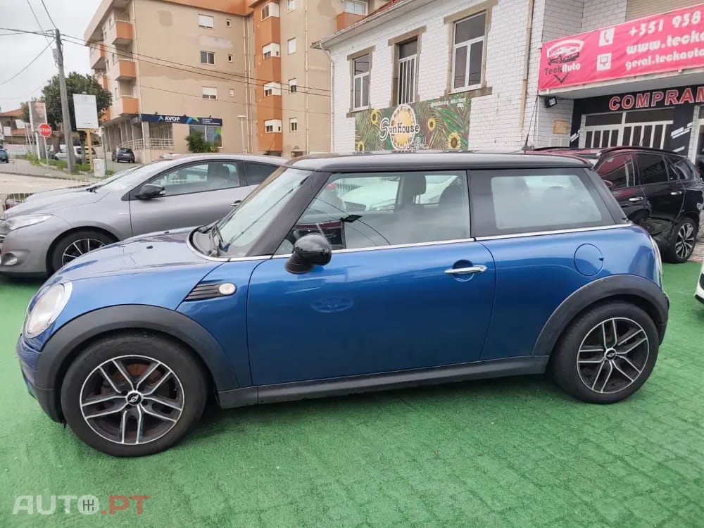 MINI Cooper Cooper D