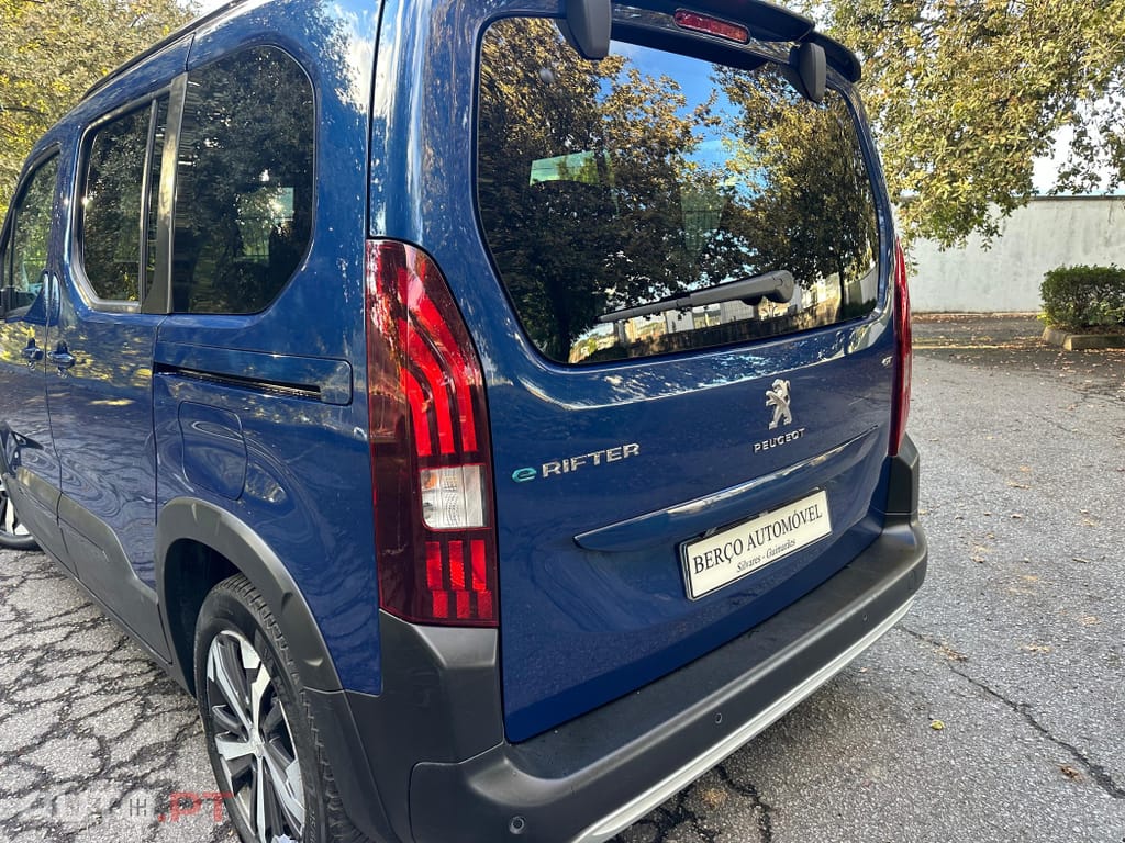 Peugeot E-Rifter 50 kWh Long GT