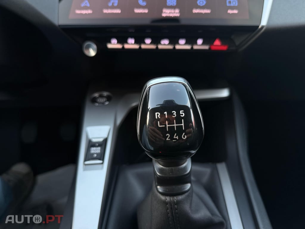Peugeot 308 PureTech 130 Allure Pack