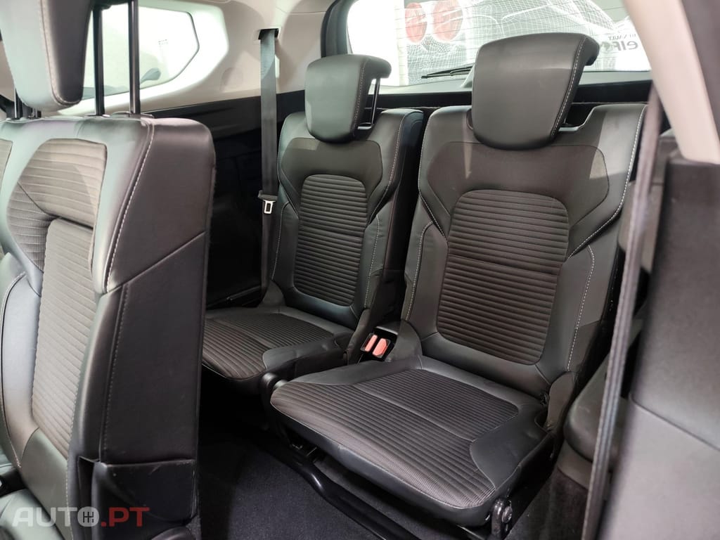 Renault Grand Scénic 1.7 Blue dCi Bose Edition EDC