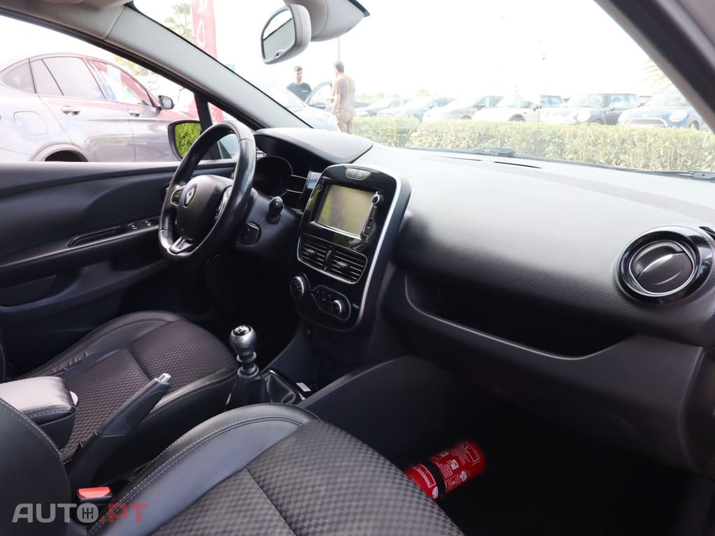 Renault Clio Sport Tourer Energy dCi 110 Start & Stop INTENS