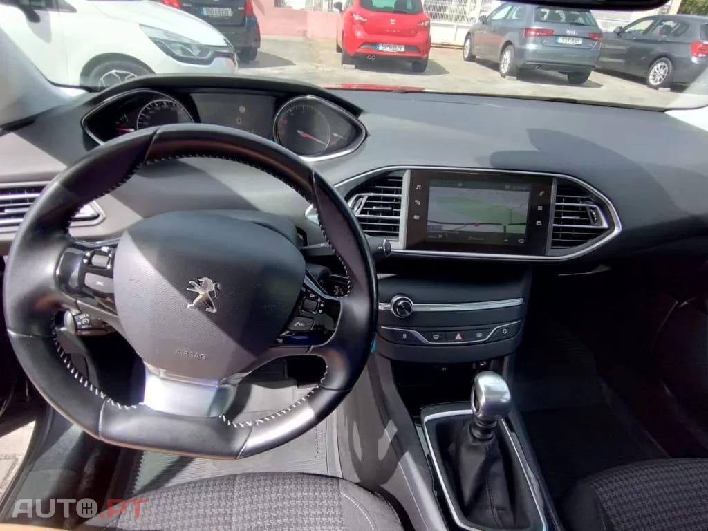 Peugeot 308 SW BlueHDi 120 Stop & Start Active