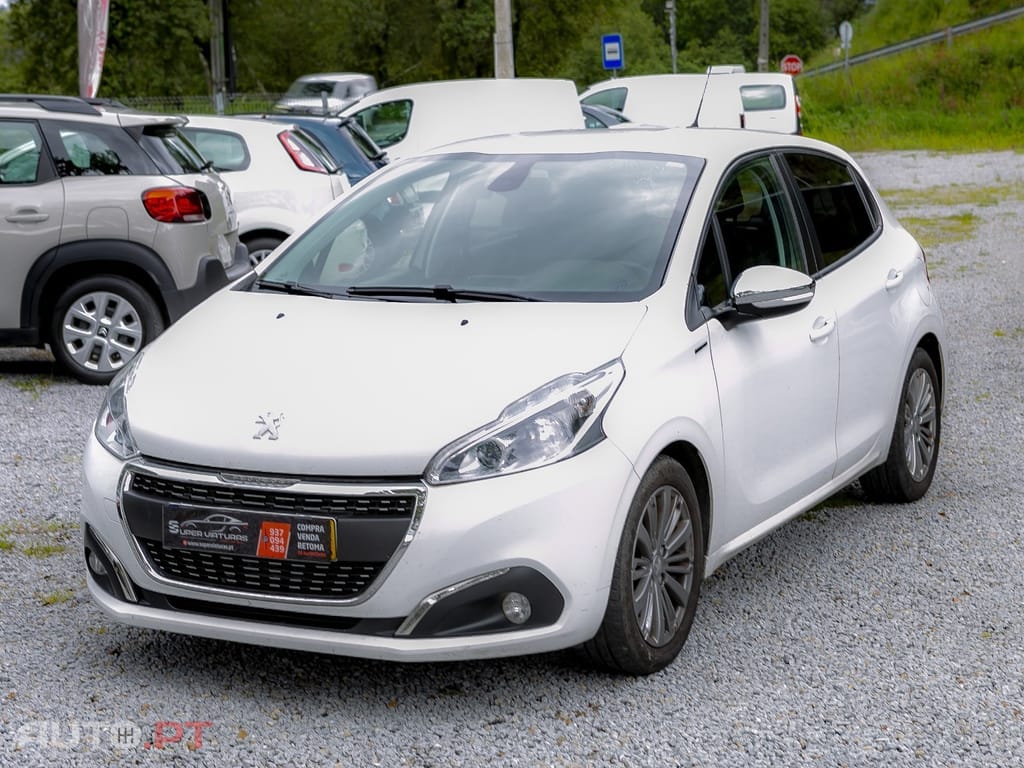 Peugeot 208 1.5 BlueHDi Allure