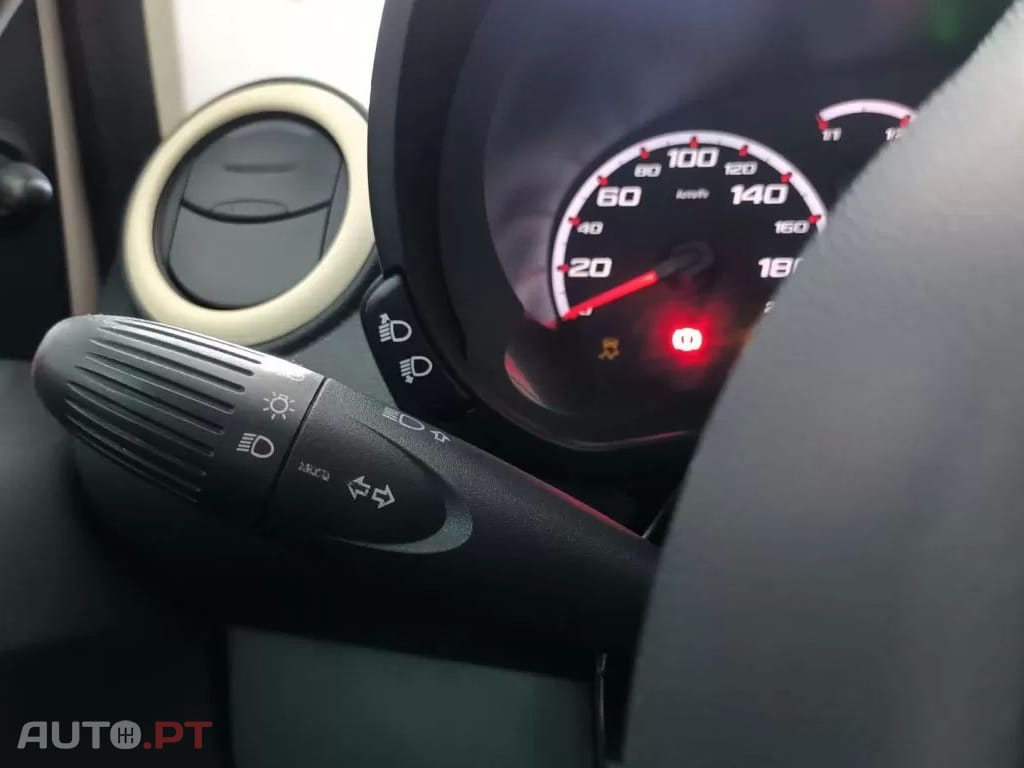 Ford KA 1.2 Titanium X