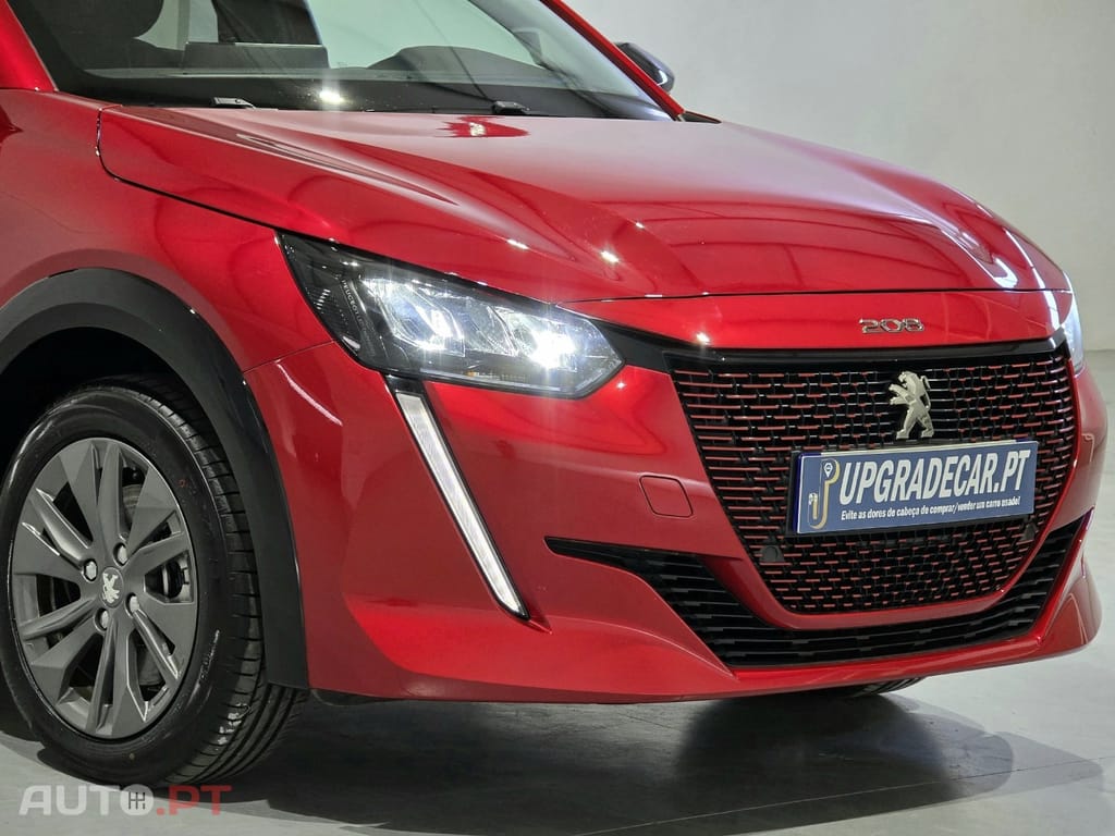 Peugeot E-208 50 kWh Style