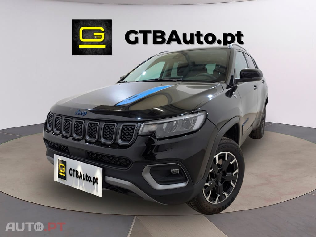 Jeep Compass 1.3i T4 Trailhawk eAWD I.V.A DEDUTIVEL