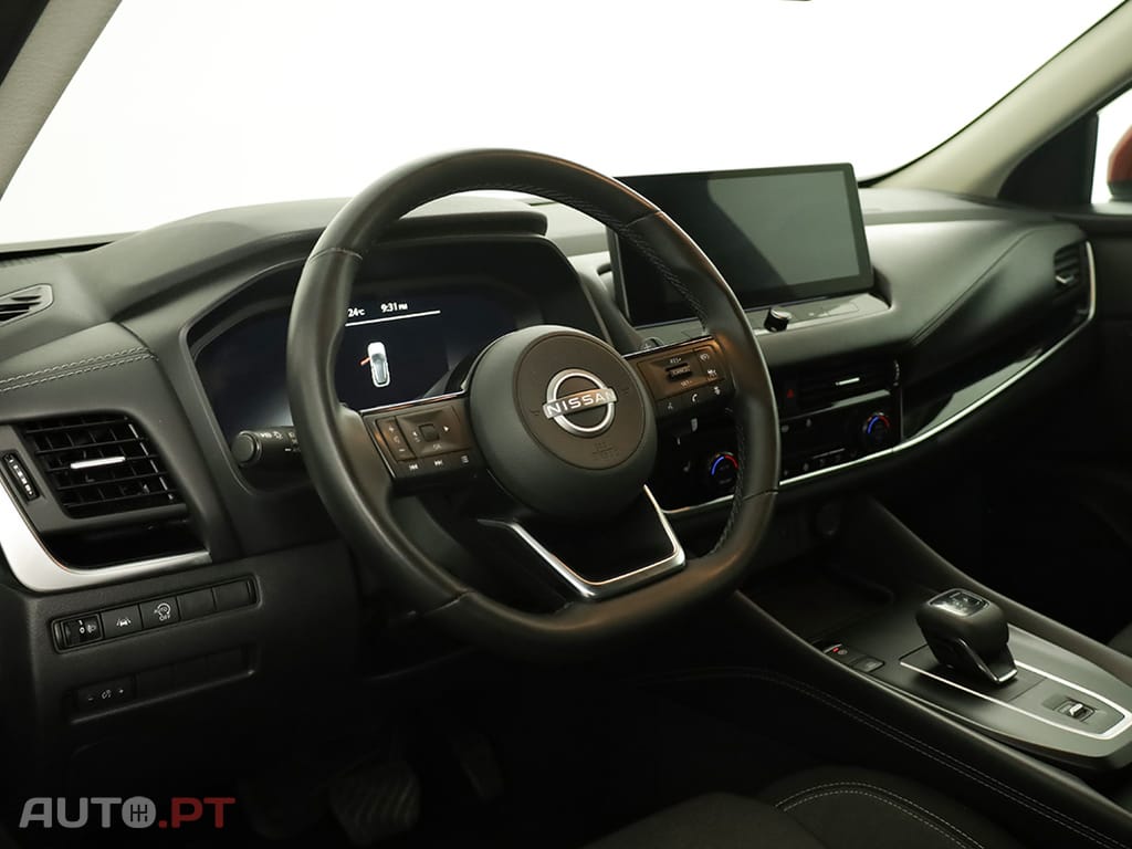 Nissan Qashqai Qashqai 1.3 DIG-T N-Connecta LED Xtronic
