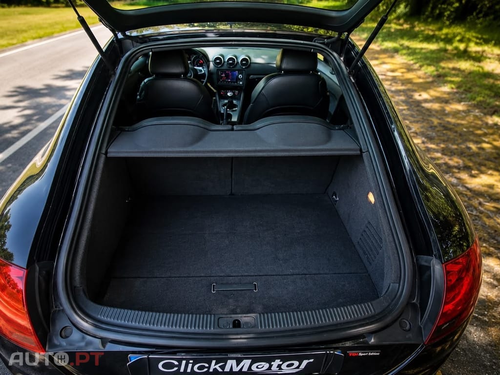 Audi TT 2.0 TDI quattro S-line