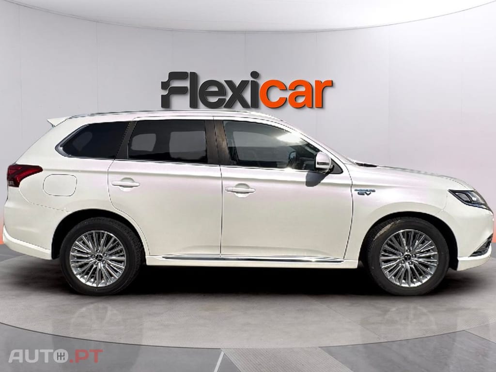 Mitsubishi Outlander 2.4 PHEV Intense