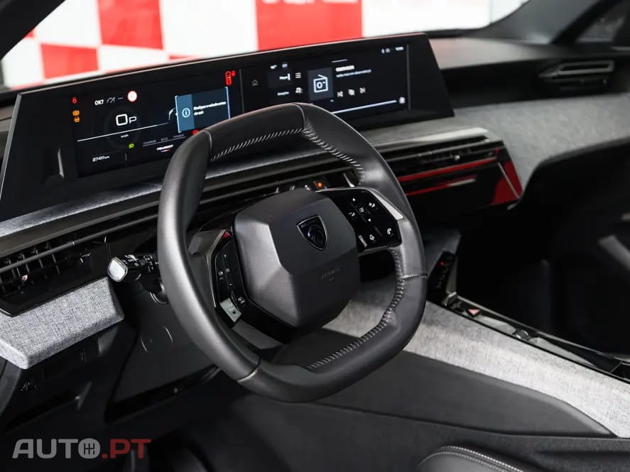 Peugeot 3008 1.2 Hybrid Allure e-DCS6