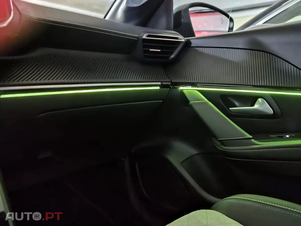 Peugeot E-208 50 kWh GT Line