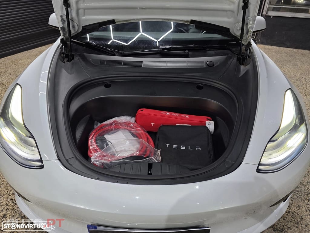 Tesla Model 3 Standard Range Plus RWD