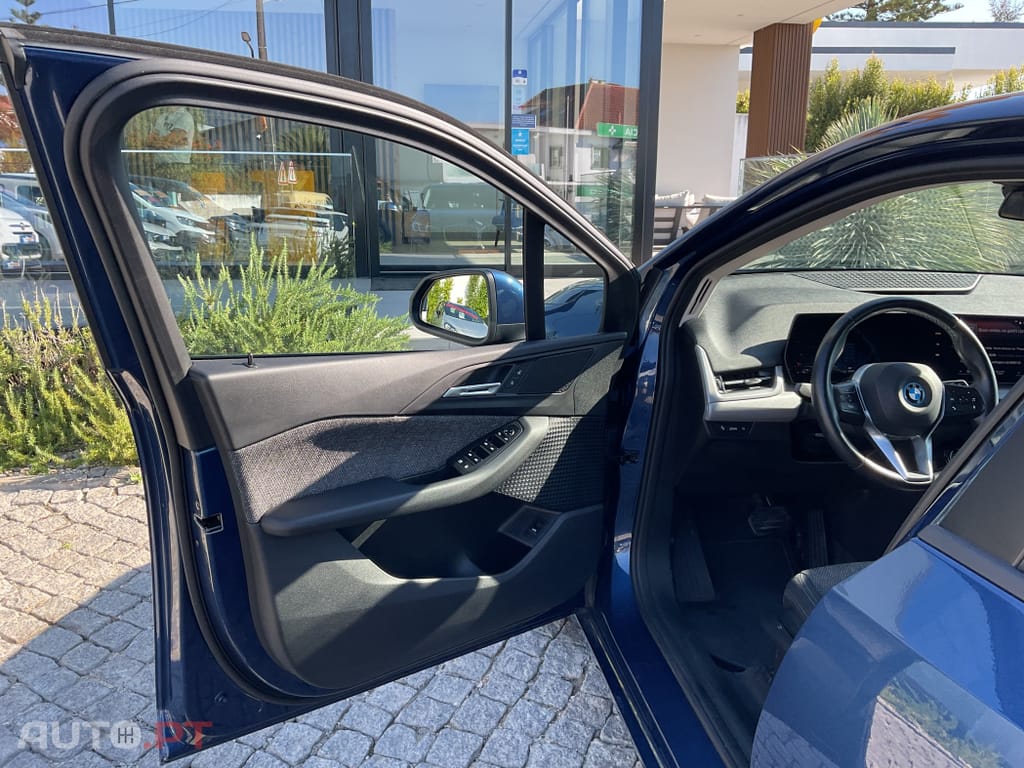 BMW 225 e xDrive