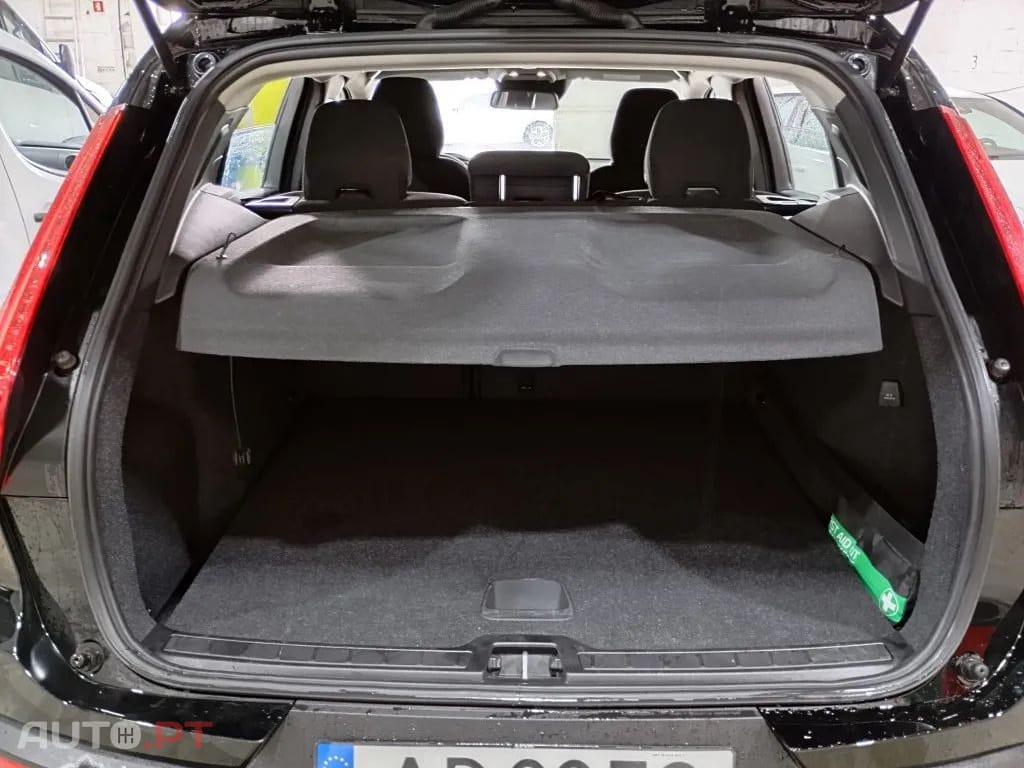 Volvo XC40 1.5 T2 Momentum