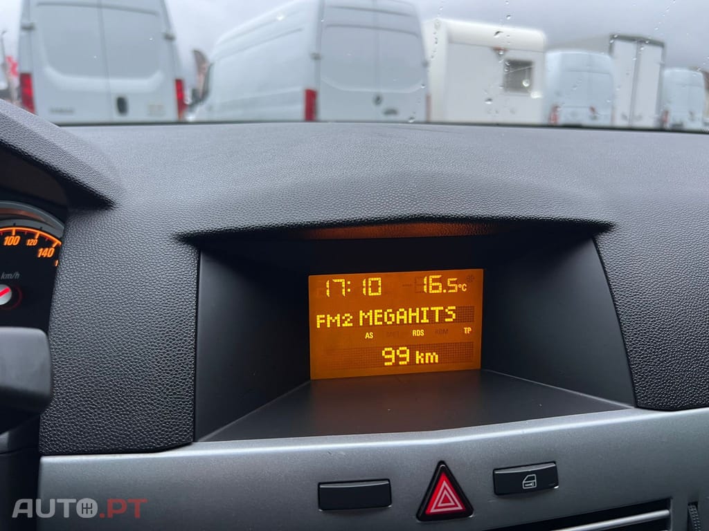 Opel Astra GTC 1.3 CDTi