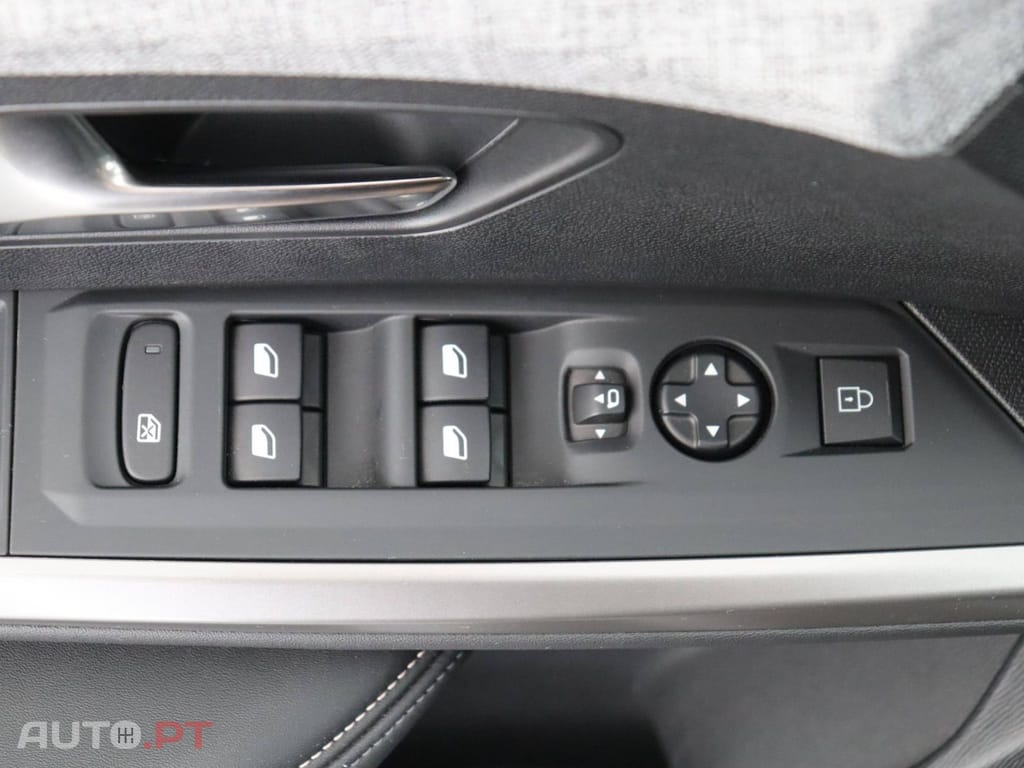 Peugeot 3008 I.V.A DEDUTIVEL Hybrid 145 e-DCS6 Allure