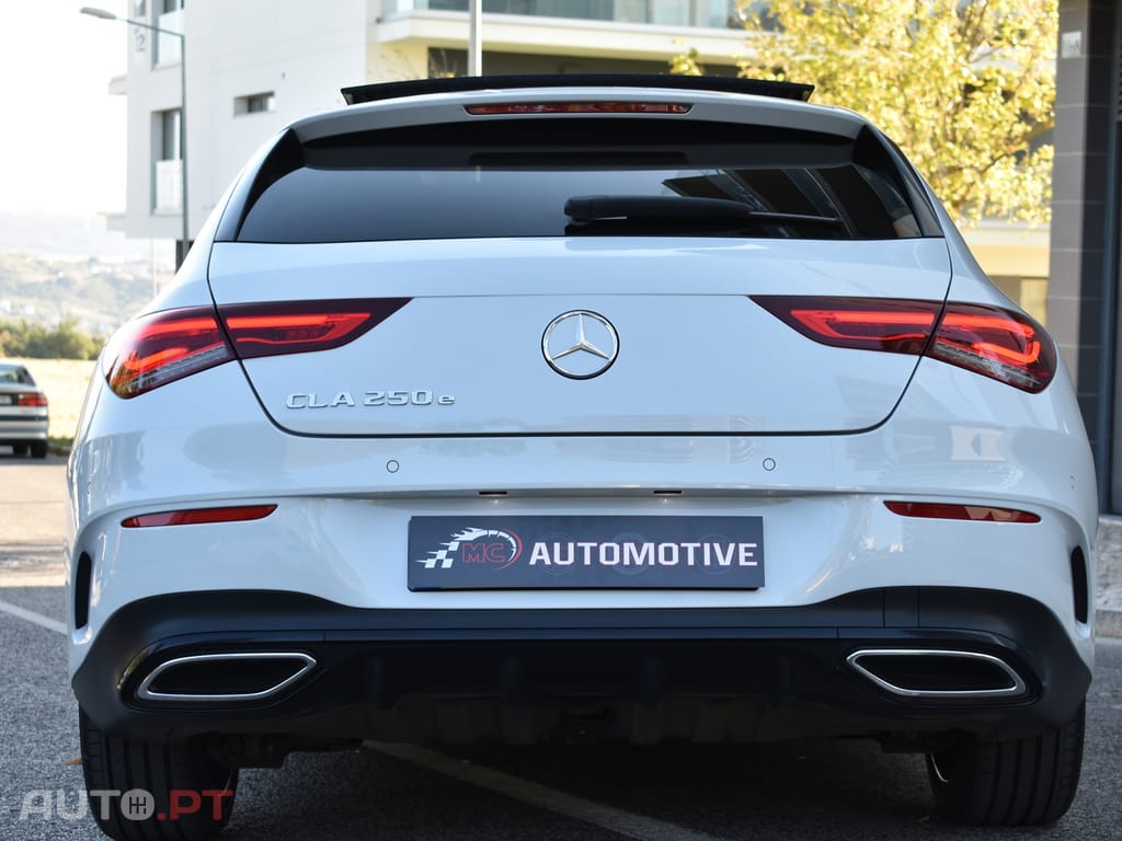 Mercedes-Benz CLA 250 e Shooting Brake 8G-DCT AMG Line