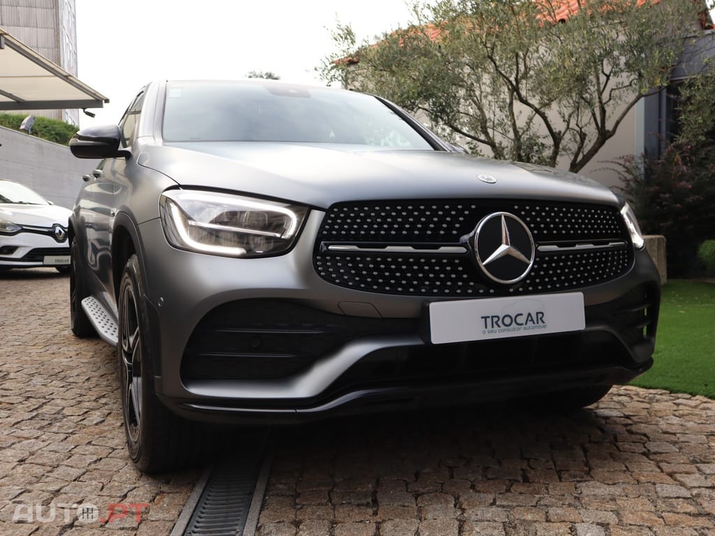 Mercedes-Benz GLC 300 de Coupe 4Matic 9G-TRONIC AMG Line