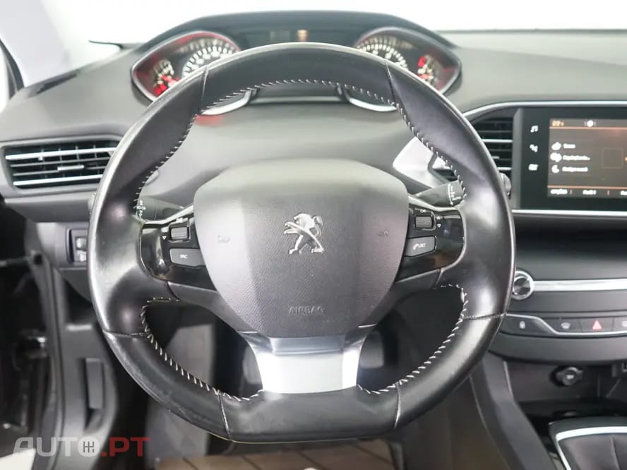 Peugeot 308 SW 1.2 PureTech Business Line