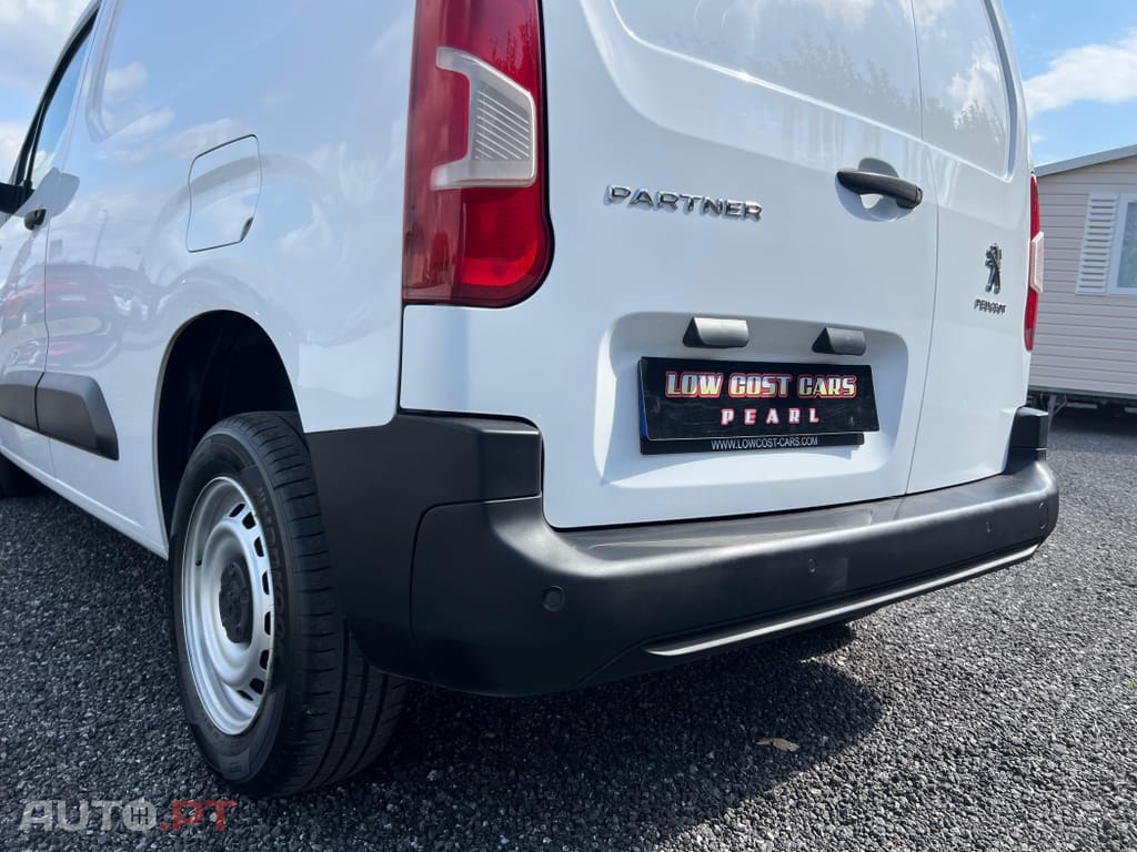 Peugeot Partner 1.5 BlueHDi Premium Standard
