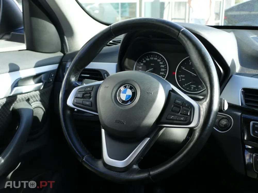 BMW X1 16 d sDrive Advantage