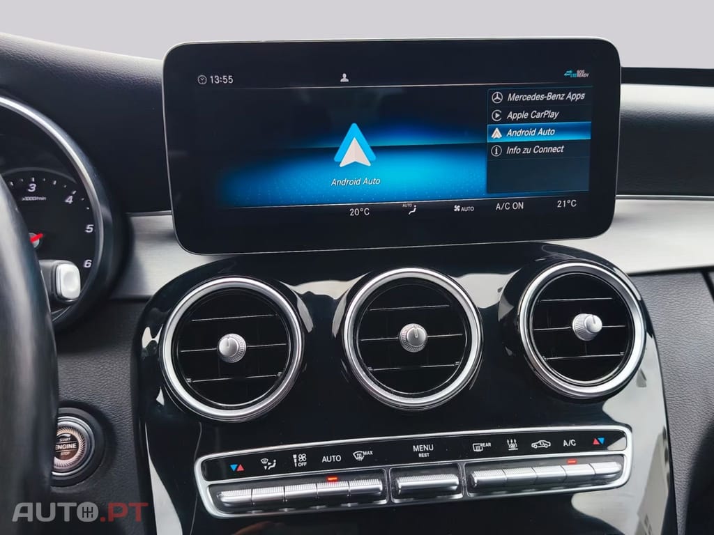 Mercedes-Benz C 300 T de AVANTGARDE I.V.A DEDUTIVEL