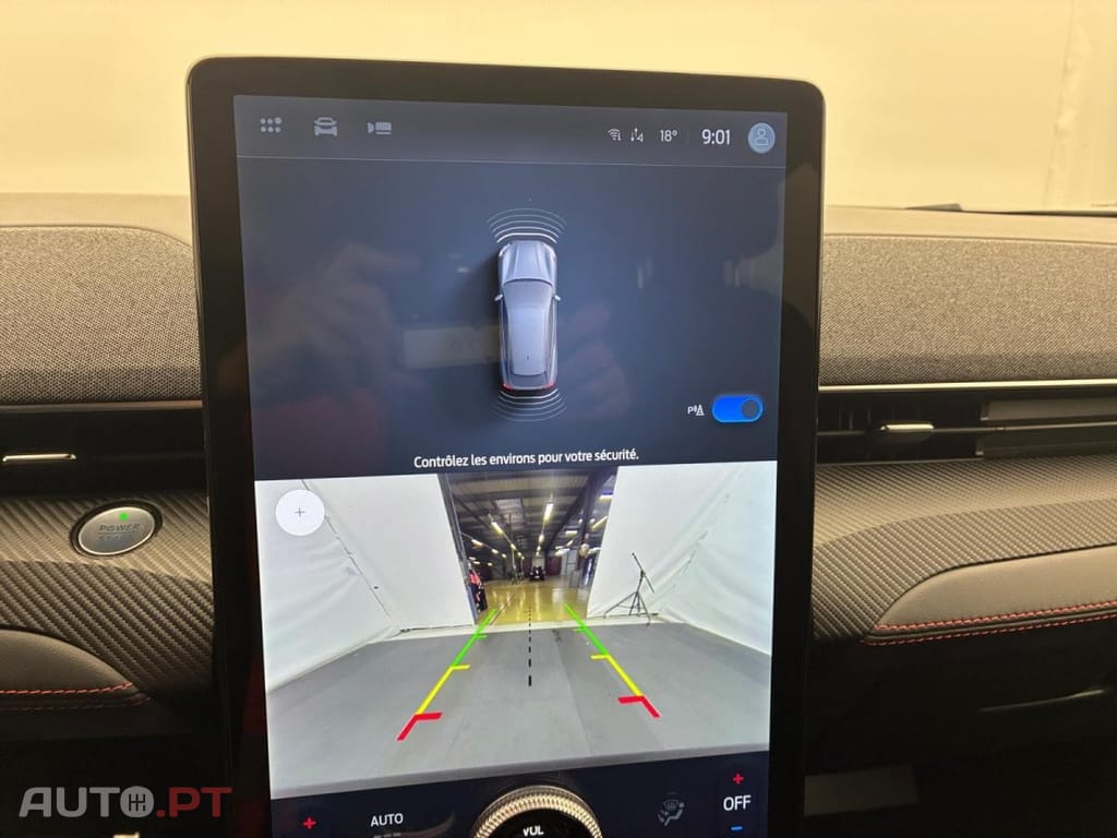 Ford Mustang Mach-E Standard Range Premium AWD