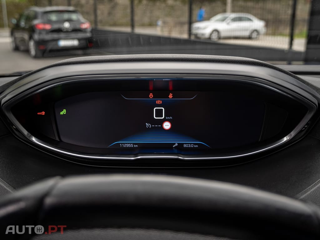 Peugeot 3008 1.5 BlueHDi Allure