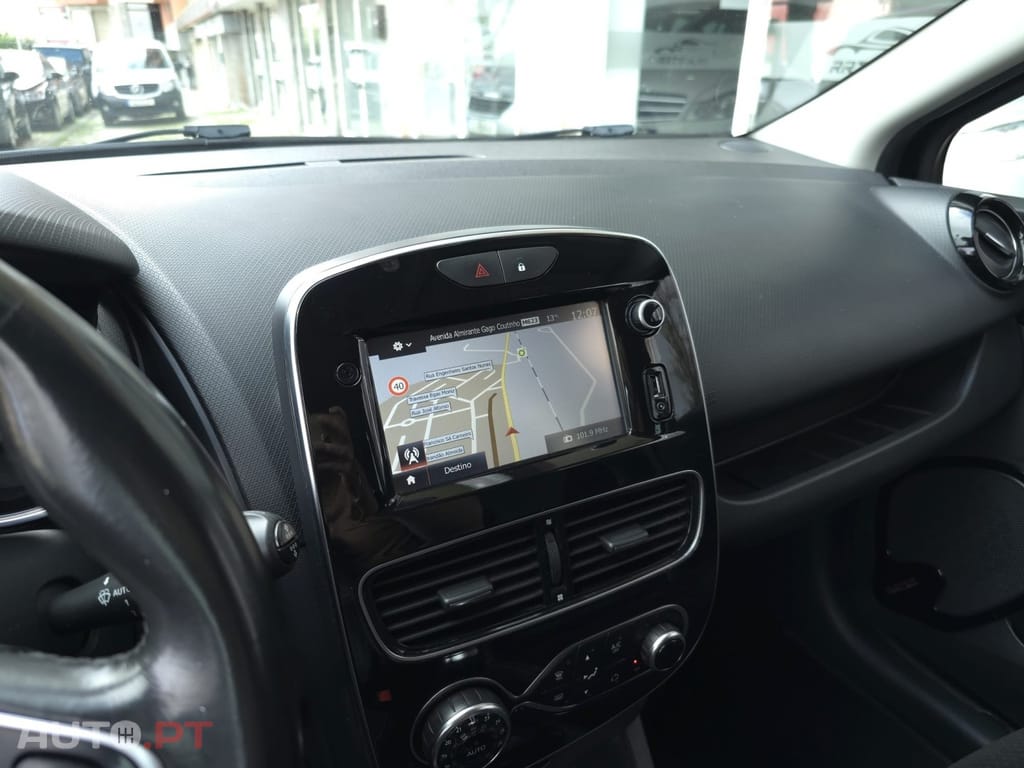 Renault Clio Sport Tourer 1.5 dCi Limited