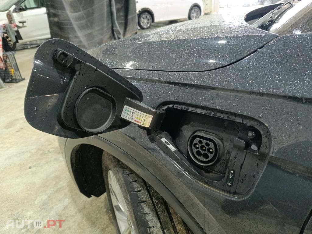 Volkswagen Tiguan 1.4 TSI eHybrid Conceptline DSG