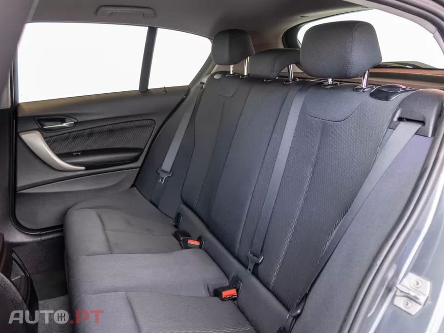 BMW 116 i Aut. Sport Line