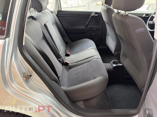 Volkswagen Polo 1.4 TDi Confortline ABS+AC